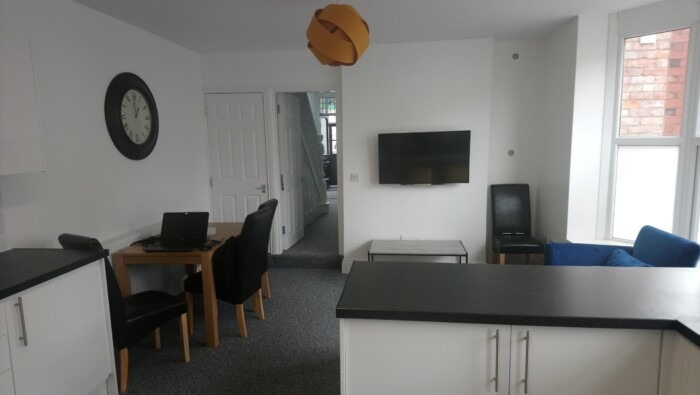 6 Bed HMO Hull HU8 Ref: 0304 - Image 14