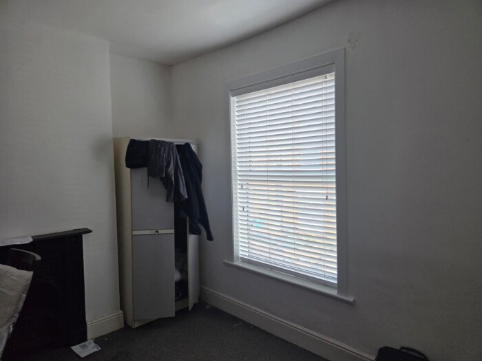 Large 2 Bed BTL Hull HU6 Ref:0348 - Image 38