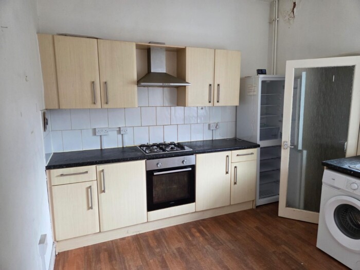 2 Bed BTL Hull HU5 Ref:0360 - Image 9