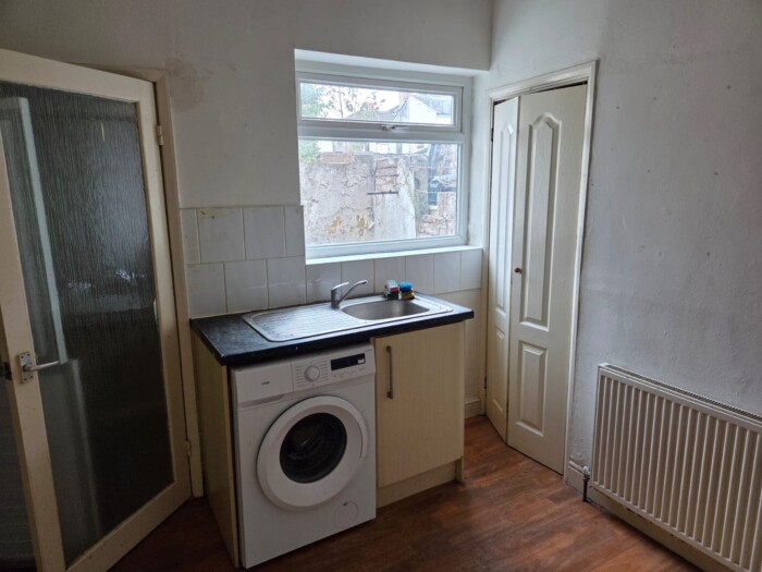 2 Bed BTL Hull HU5 Ref:0360 - Image 10