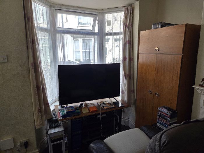 2 Bed BTL Hull HU3 Ref:0371 - Image 5