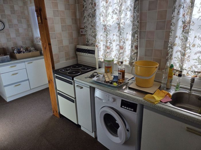 2 Bed BTL Hull HU5 Ref:0392 - Image 13