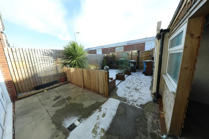 3 Bed BTL Hull HU7 Ref:0396 - Image 3