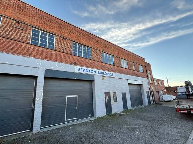 RENTAL: Commercial Offices / Storage Available Hull HU2 Ref:0404 - Image 9