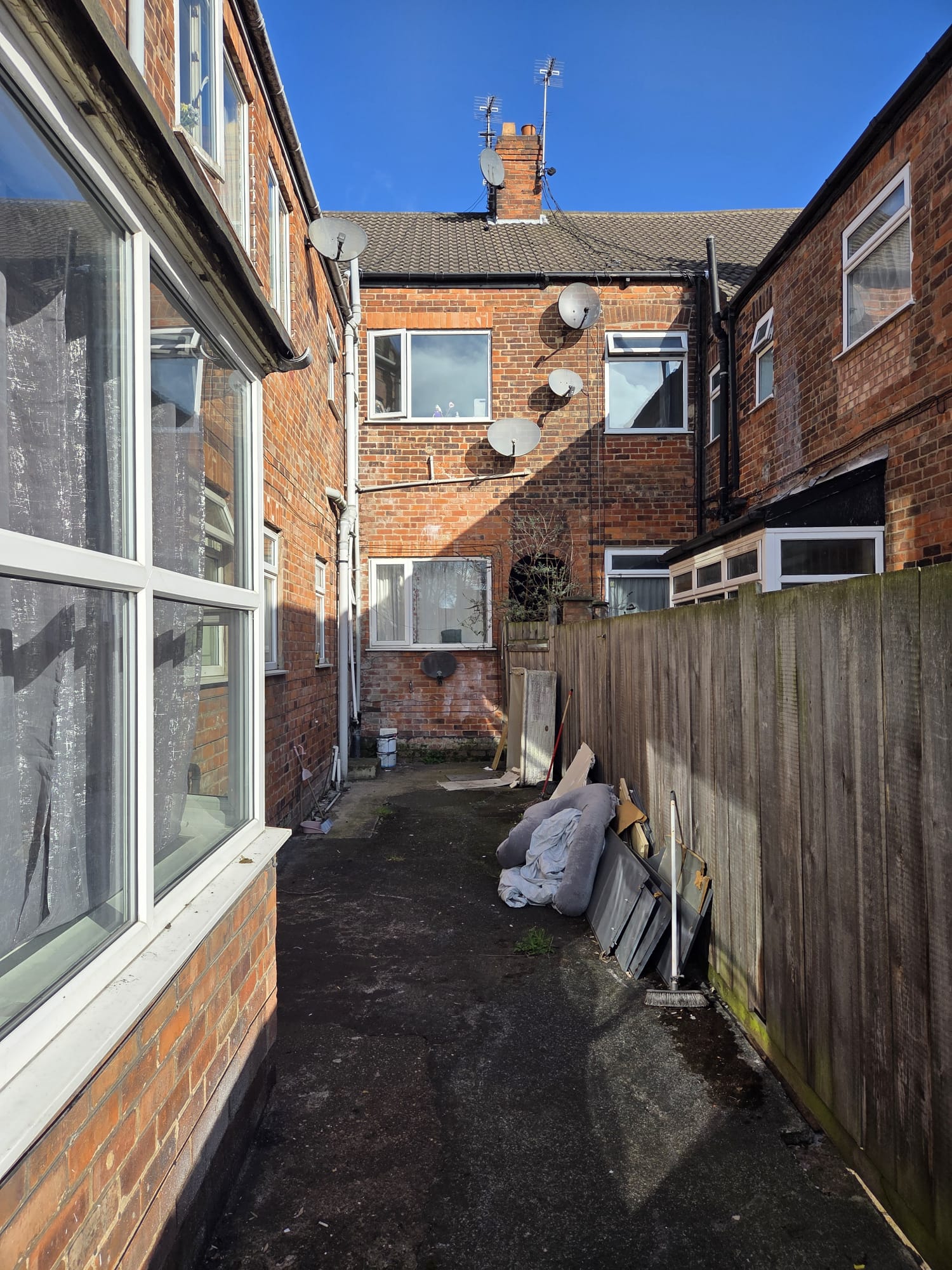 Block of 4 Flats Hull HU5 Ref:0442 - Image 14