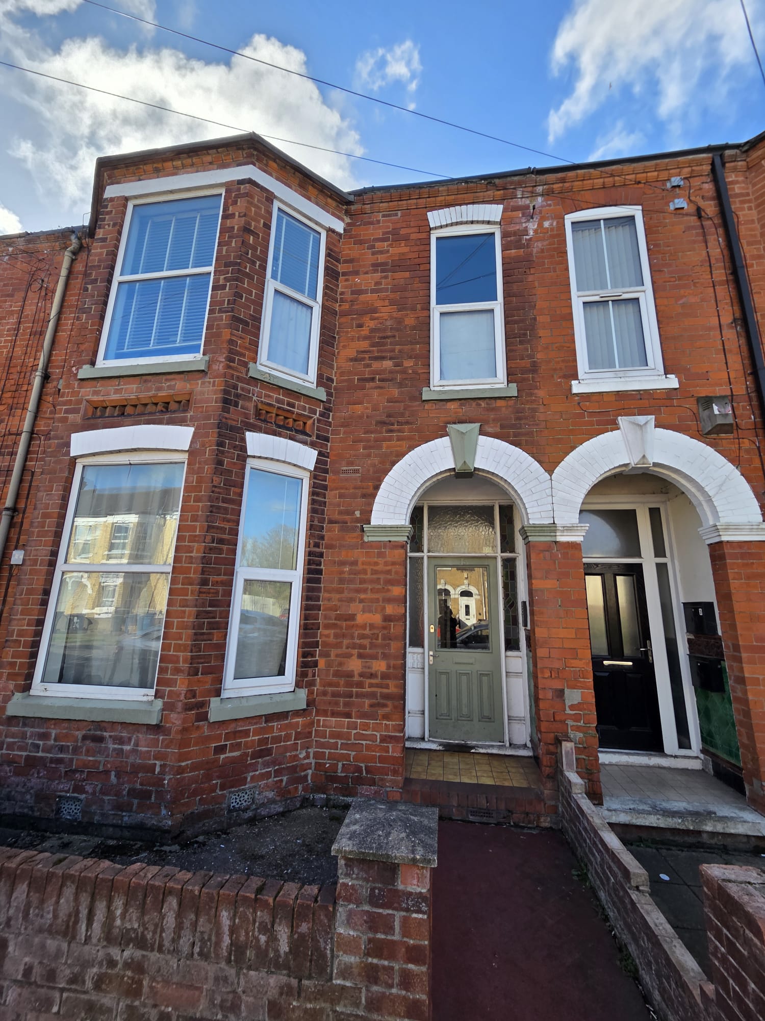 Block of 4 Flats Hull HU5 Ref:0442 - Image 3