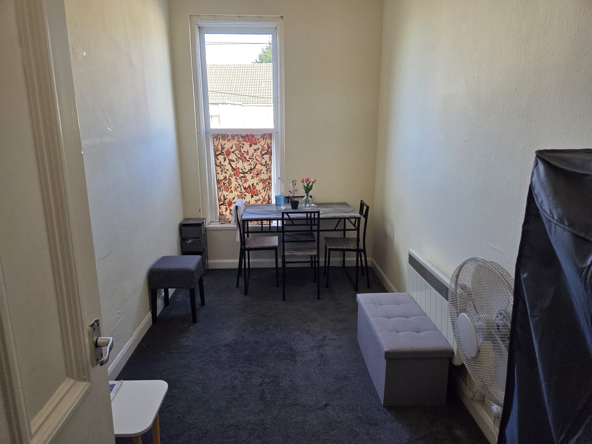 Block of 4 Flats Hull HU5 Ref:0442 - Image 46