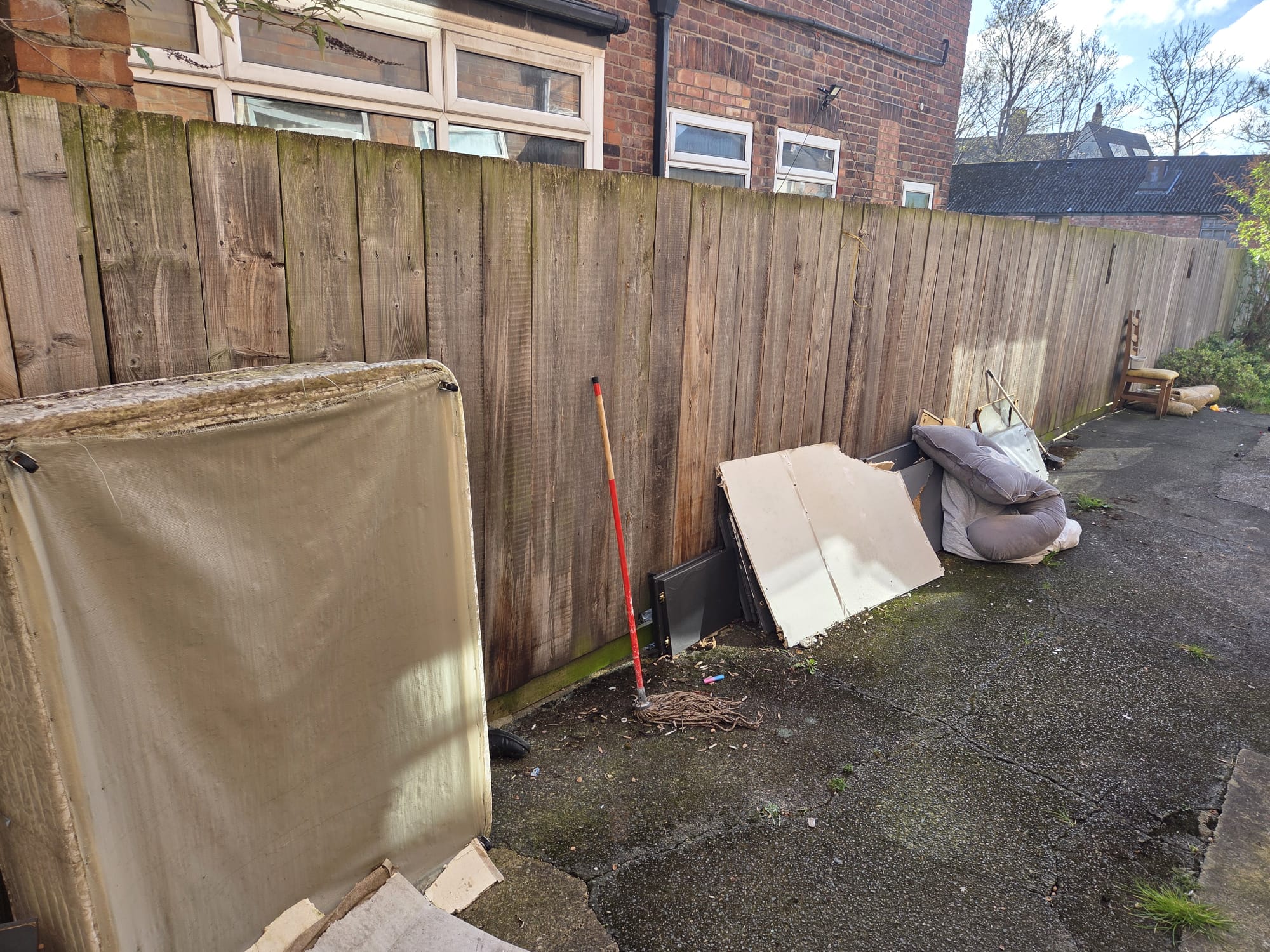 Block of 4 Flats Hull HU5 Ref:0442 - Image 10