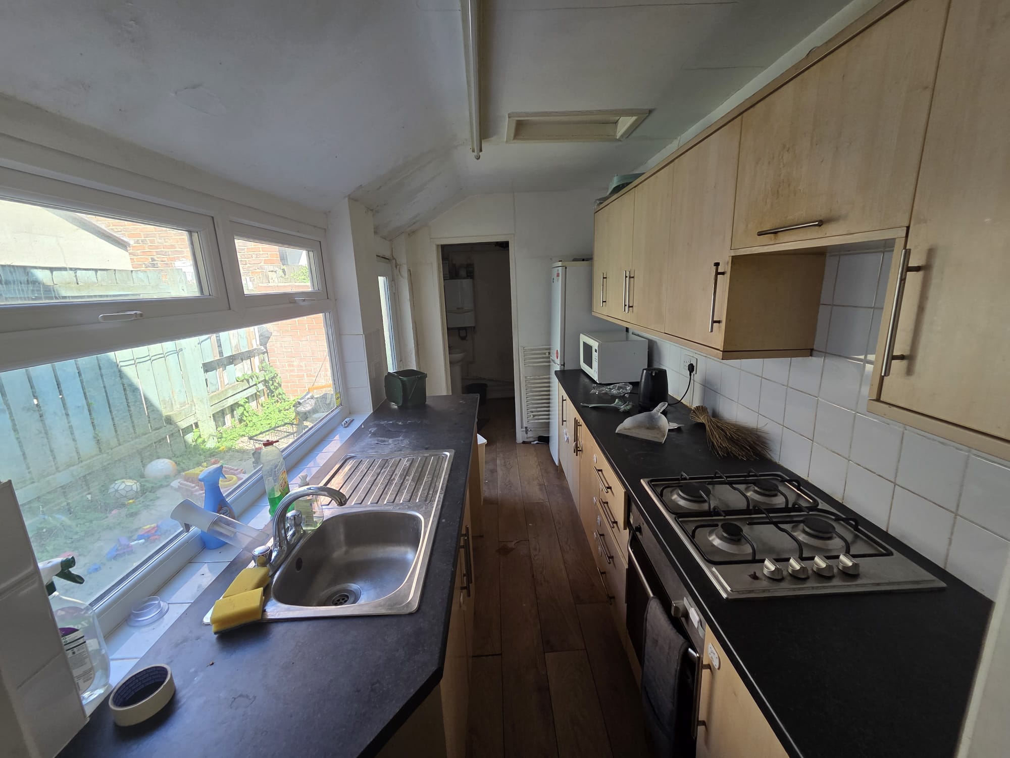 Large 2 Bed BTL Hull HU5 Ref:0458 - Image 17
