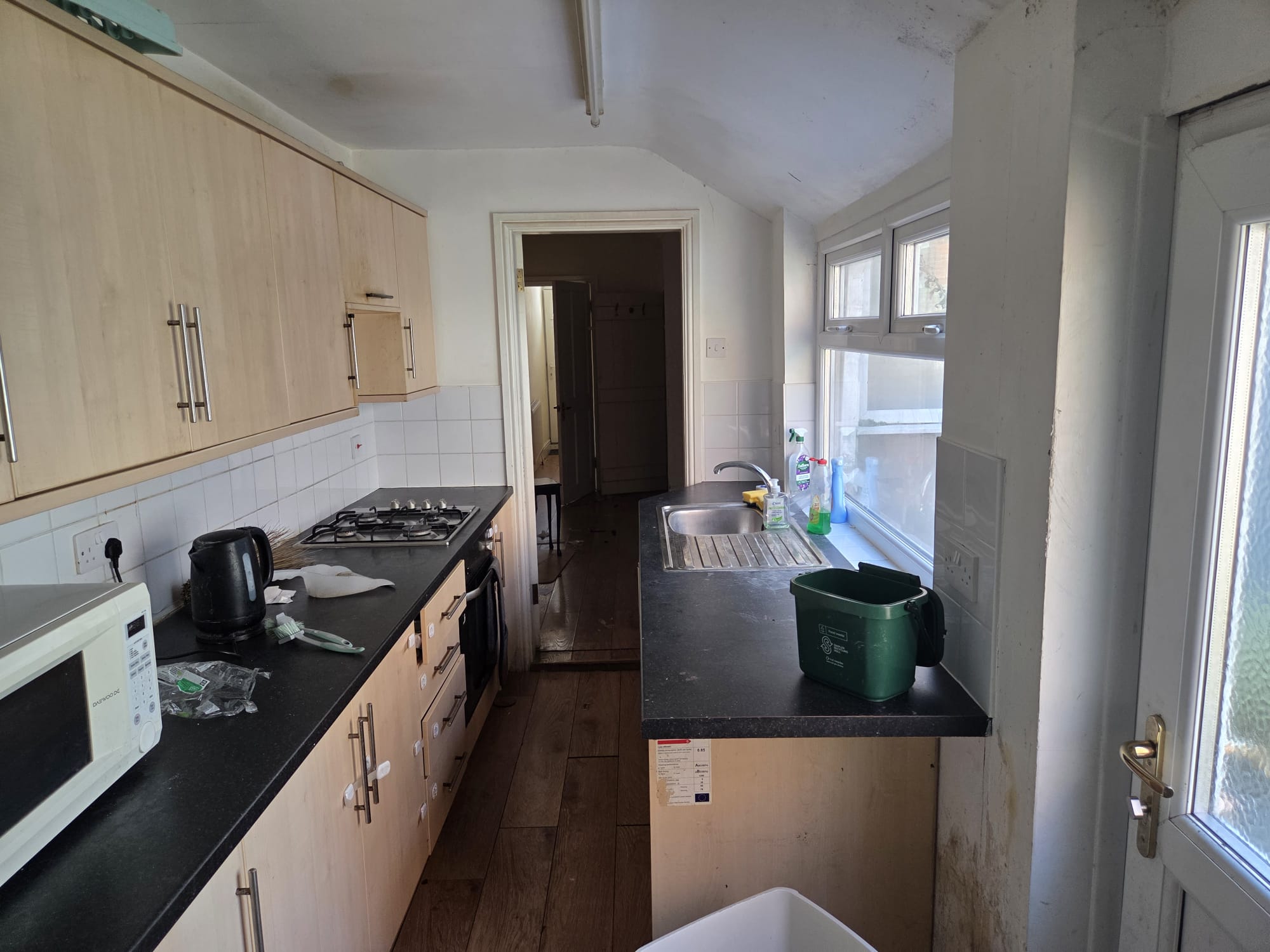 Large 2 Bed BTL Hull HU5 Ref:0458 - Image 31