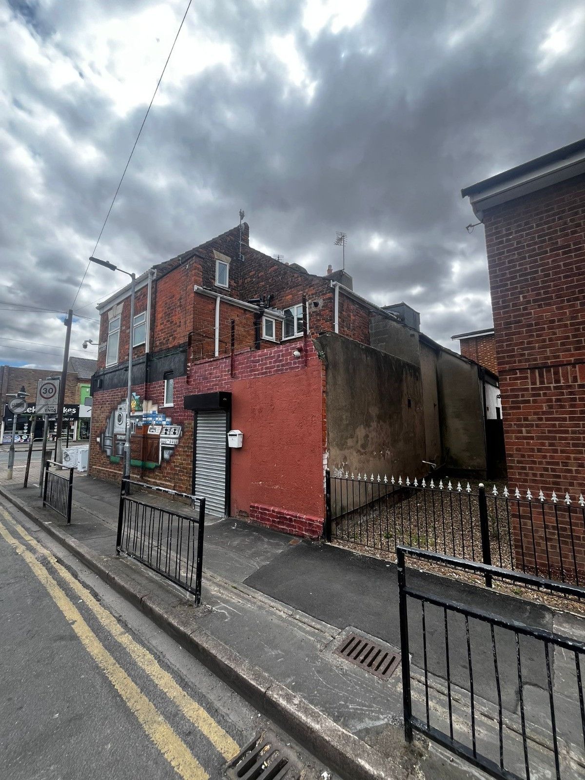 Mixed Commercial (Shop Plus 2 Bed Flat) | Hull, HU9 | Ref:0488 - Image 9