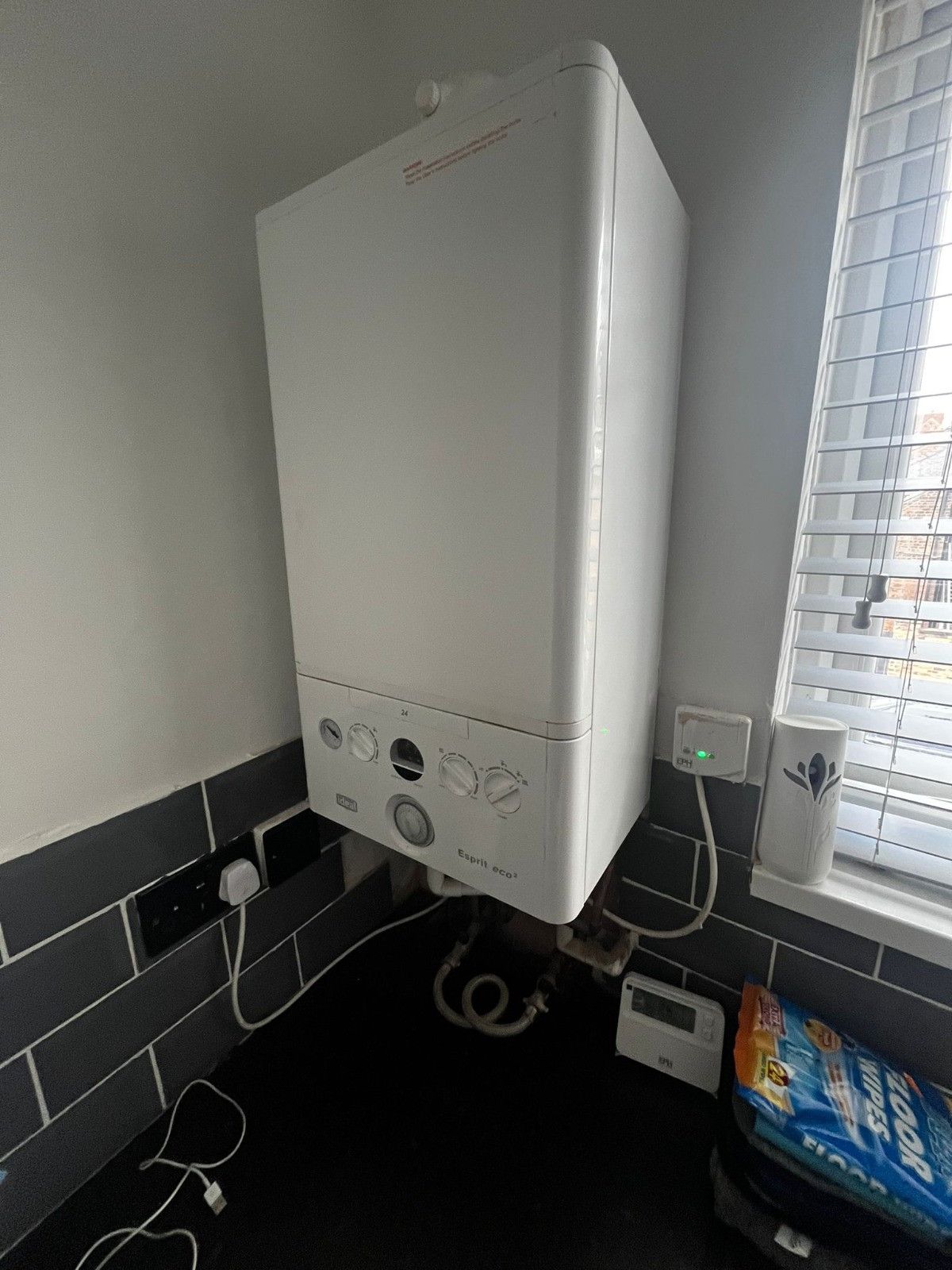 Mixed Commercial (Shop Plus 2 Bed Flat) | Hull, HU9 | Ref:0488 - Image 3
